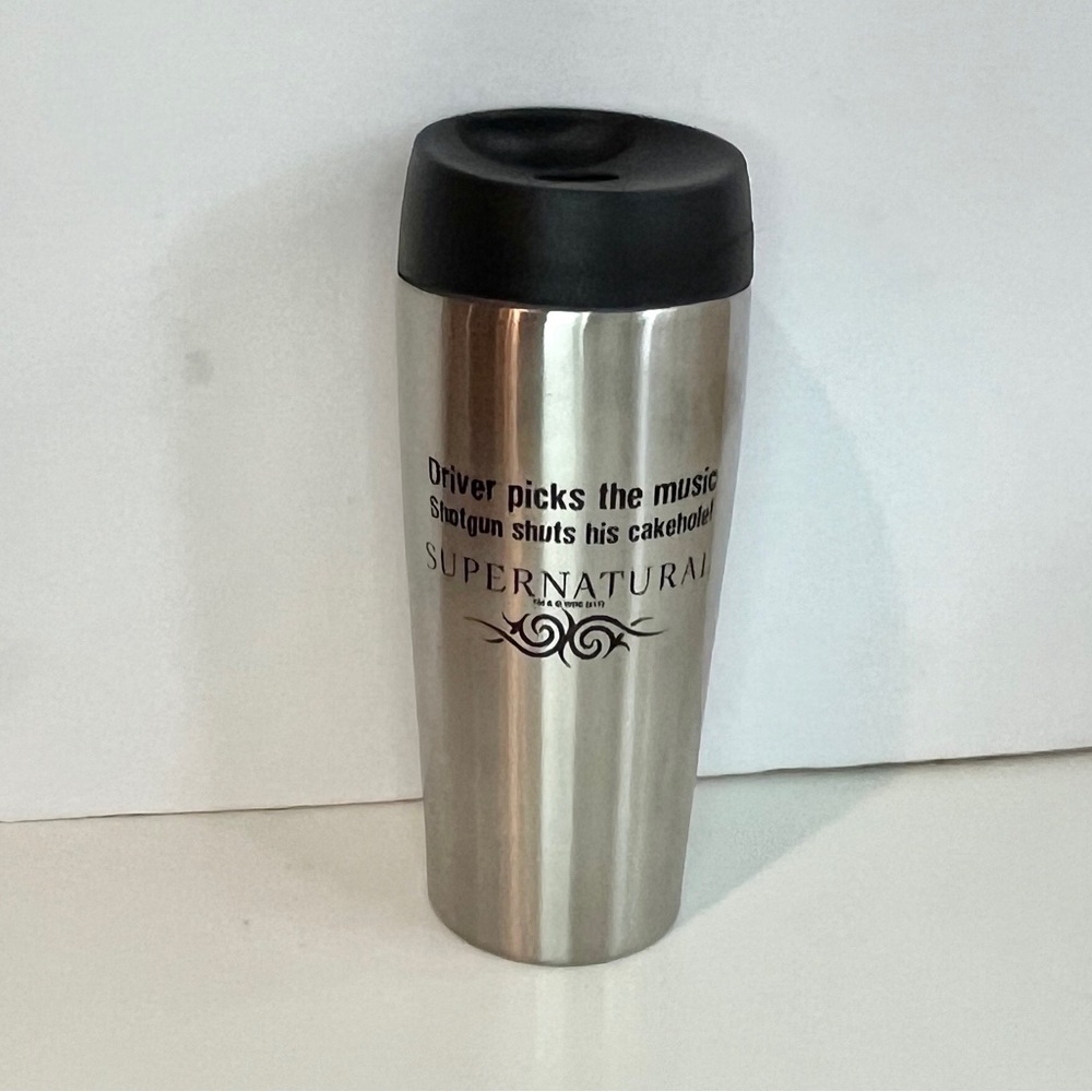SUPERNATURAL Thermal mug and two fridge magnets from popular TV show.